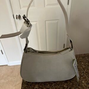 new bueno vegan leather ivory purse handbag fits on shoulder zipper top